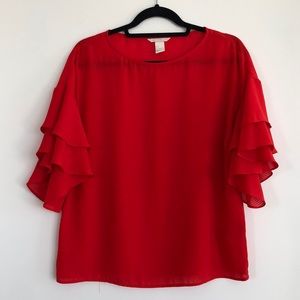 H&M red top with ruffled sleeves
